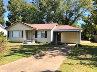 527 Howell St, De Kalb, TX 75559