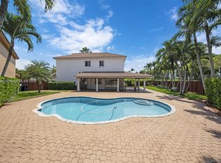 11065 NW 59th Ter, Doral, FL 33178