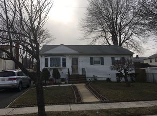 5 Carolynn Rd, Elizabeth, NJ 07201