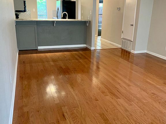 4th image of 1101 Hollow Creek Dr APT 2104