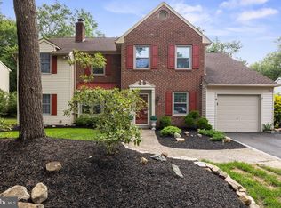 6 Prince Andrew Ct, Marlton, NJ 08053