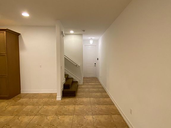 4th image of 87 Dogwood Ct