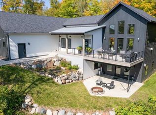 1919 Middle Ln, Duluth, MN 55811