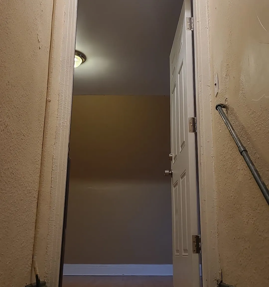 2 bed, $1,325 — Photo 1