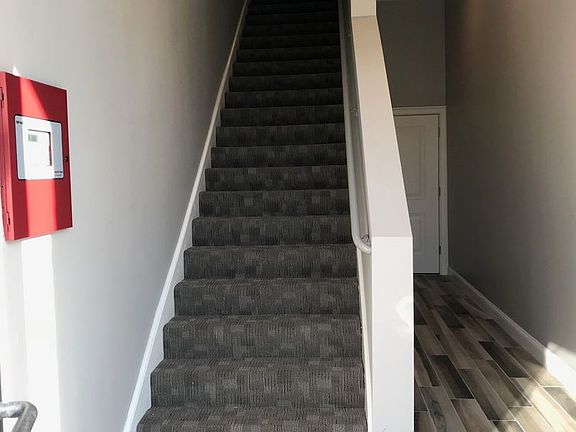 5th image of 17-19 Dehon St #1