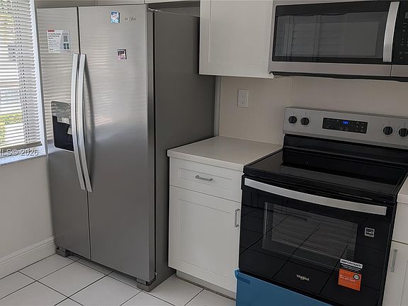 3rd image of 208 Riviera Cir #67-10