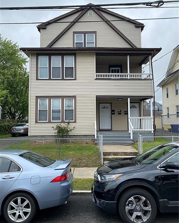 1st image of 105 East Ave