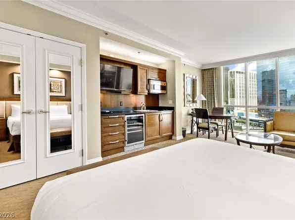 125 E Harmon Ave #1103, Las Vegas, NV 89109