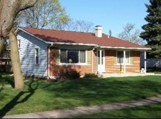 4132 Forest Ave, Downers Grove, IL 60515