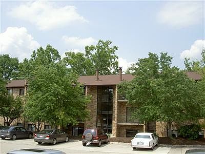 3rd image of 7233 Creekview Dr APT 1