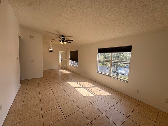 2nd image of 2206 Northlake Dr