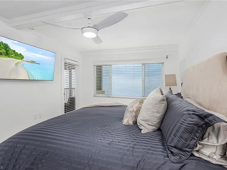 26340 Hickory Blvd #401 — Photo 13
