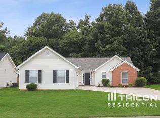 280 Plantation Blvd, Stockbridge, GA 30281