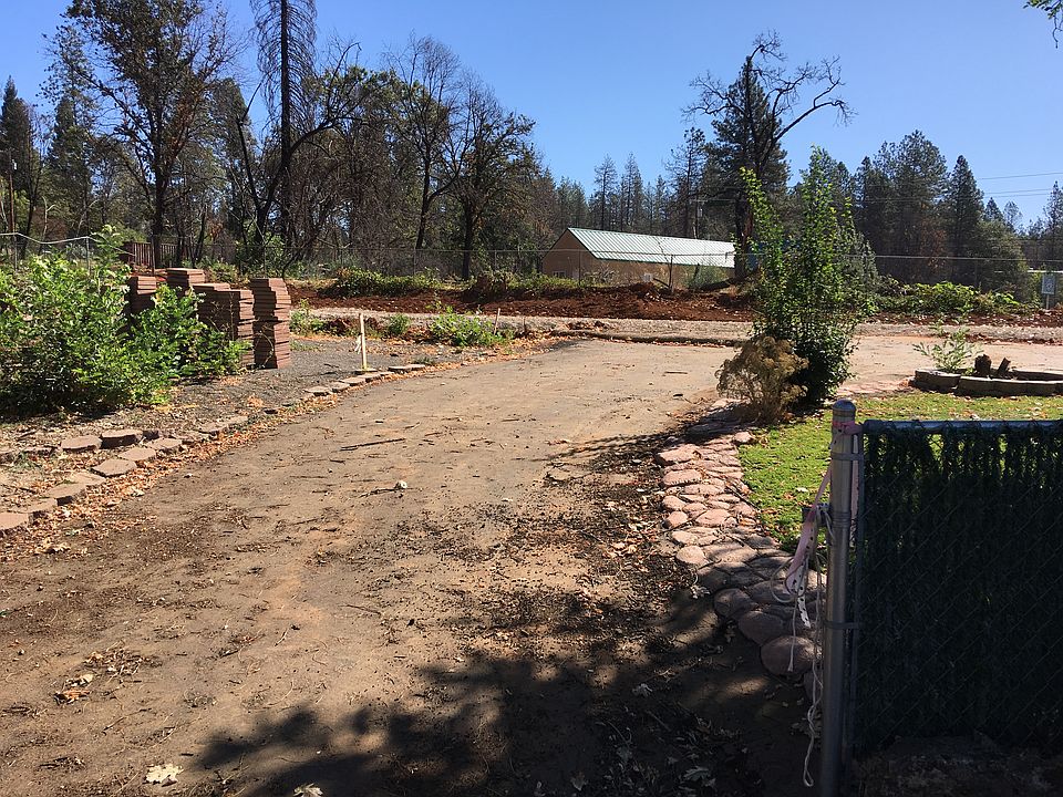 2nd image of 1043 Central Park Dr #A