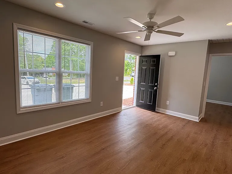 263-265 Harvell Street Ext — Photo 23