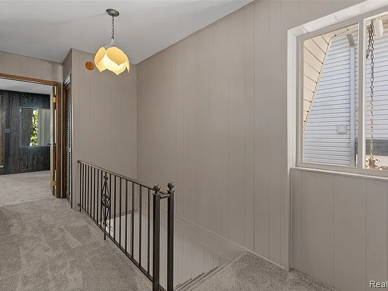391 Shady Oaks St — Photo 33