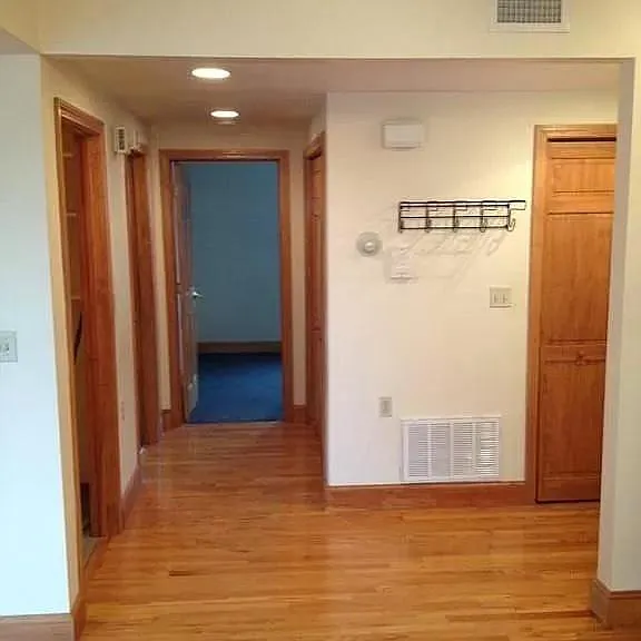 503 E 8th St #2 — Photo 10