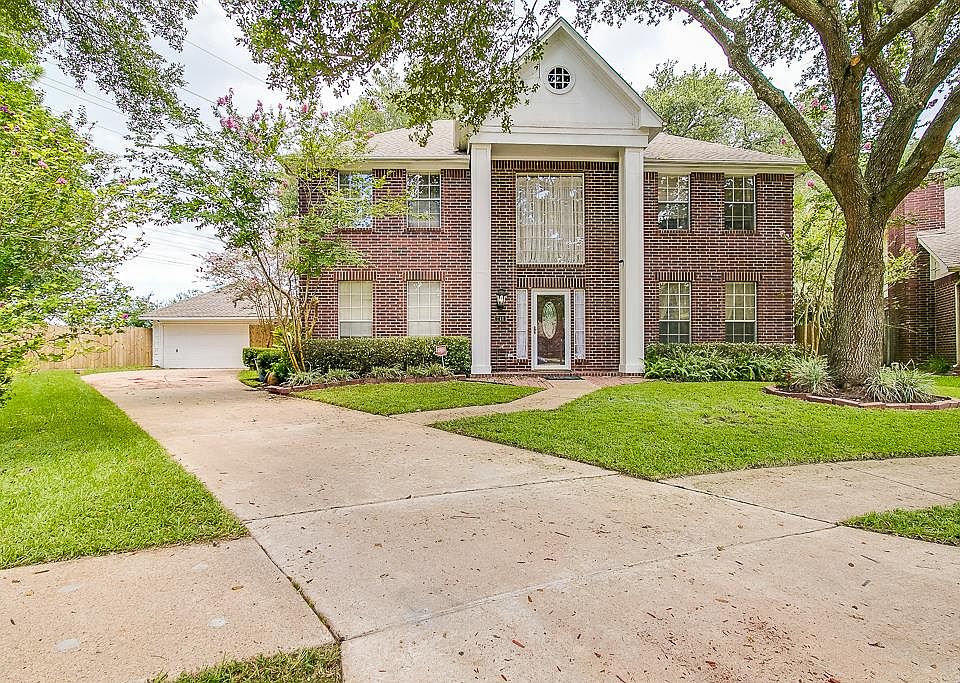1st image of 211 Turtlewood Dr