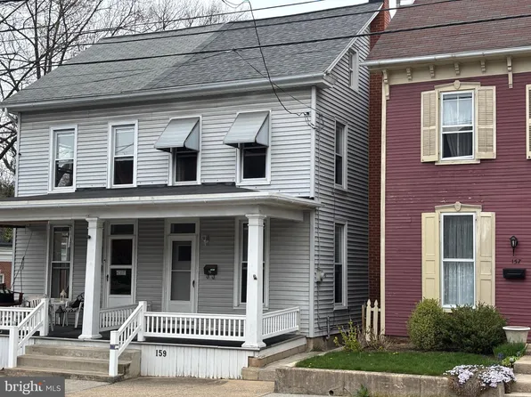 159 W Fulton St, Ephrata, PA 17522