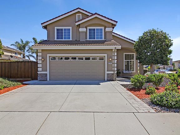 3rd image of 820 San Vicente Ct