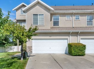 717 E Sand Dollar Dr, Sandy, UT 84094