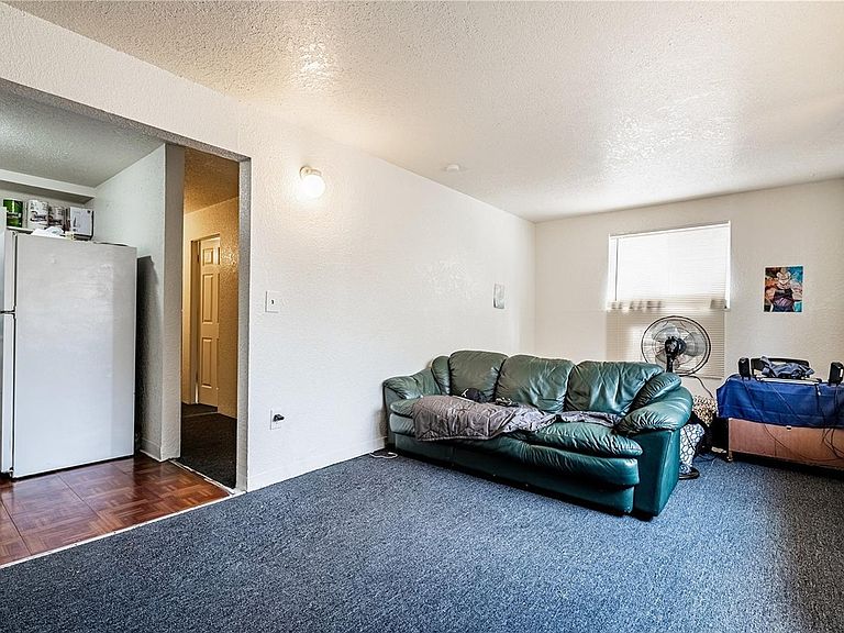 1734 Paris St Apartments - Aurora, CO | Zillow