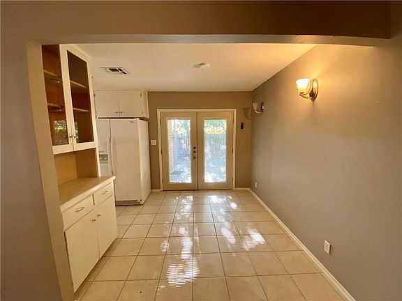5th image of 6206 Shadow Valley Dr #A