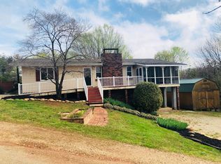 454 Railroad Dr, Nebo, NC 28761