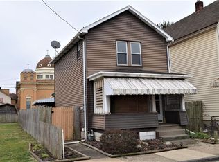 36 Walnut St, Natrona Heights, PA 15065