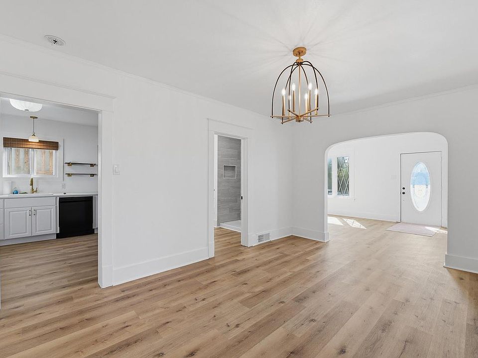1st image of 116 Walnut STREET