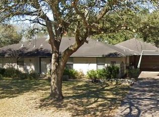3518 W Circle Dr, Pearland, TX 77581