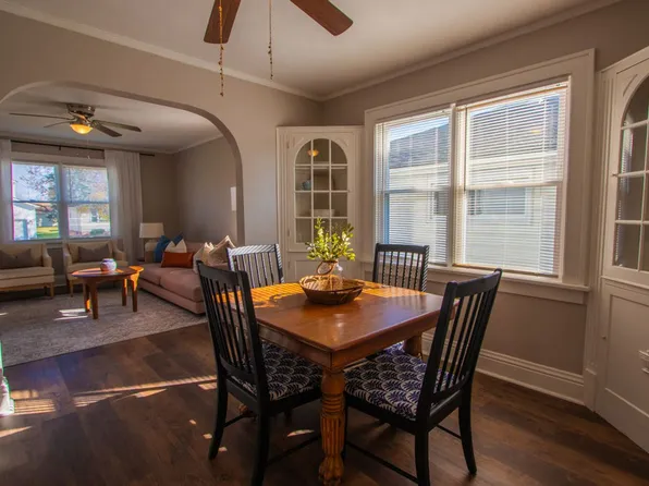 1670 Roselawn Rd, Mayfield Heights, OH 44124