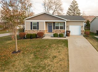 550 Terry Ln, Crescent Springs, KY 41017