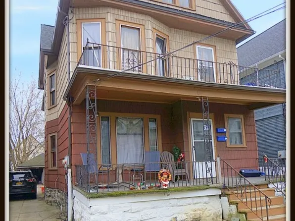 21 Dismonda St, Buffalo, NY 14210