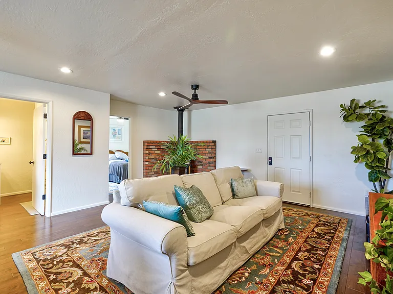 230 Granite Vista Dr — Photo 3