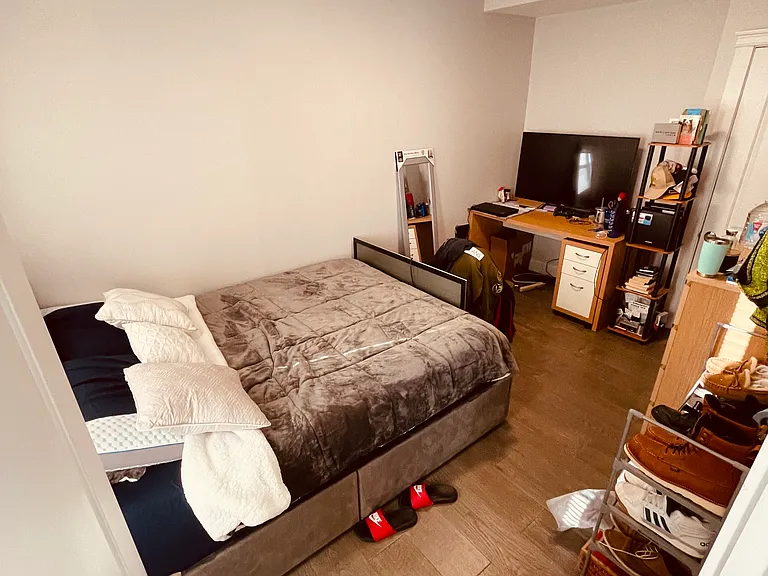 54 Brooks St #1L — Photo 3