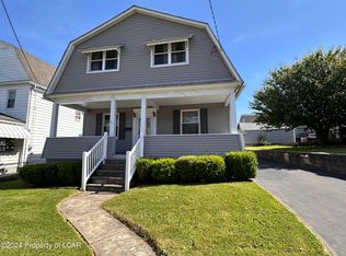 82 Abbott St, Plains, PA 18705