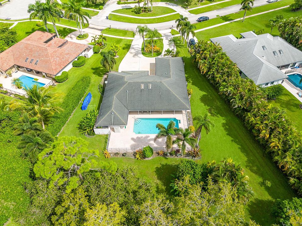 1st image of 15370 Softwood Court