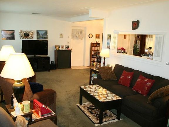 5th image of 4033 23rd Ave N