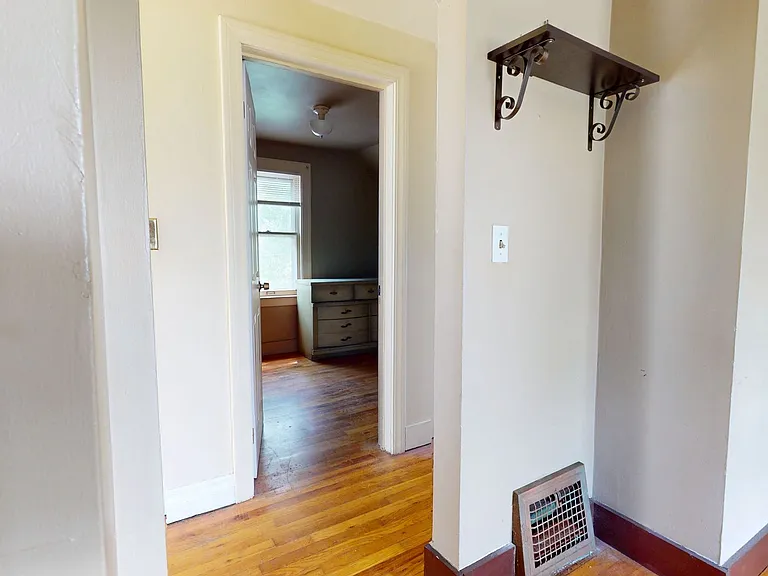 11442 Jackson Ave — Photo 4