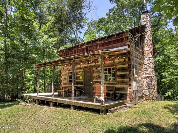 549 Bush Hollow Way, Sevierville, TN 37876