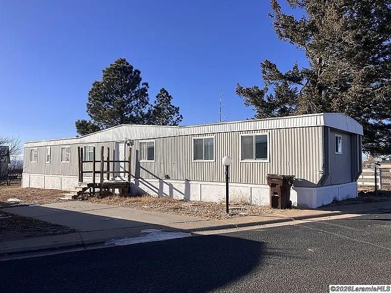 1st image of 4746 Skyline Dr #2