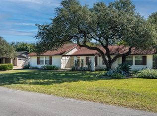 208 Palos Verdes Dr, Lakeway, TX 78734