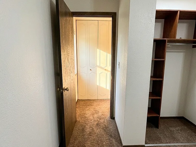 Mechanic Avenue Apartments — Photo 35
