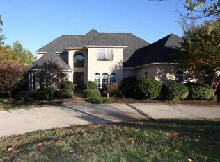 4156 1st Street Pl NW, Hickory, NC 28601