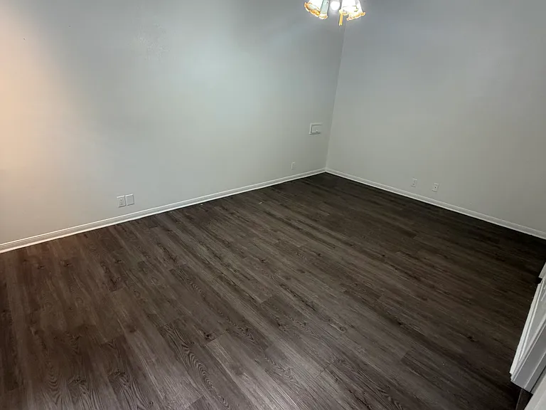 3201 Squireswood Dr — Photo 15