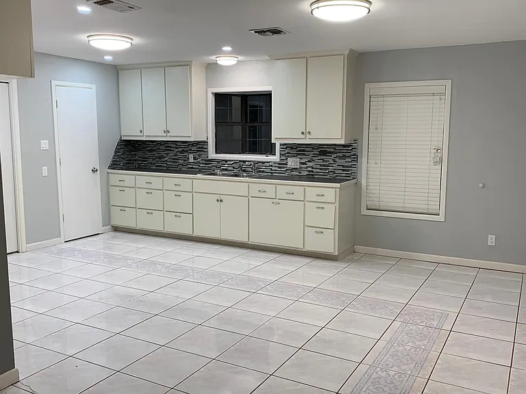 2605 Gull Ave — Photo 5