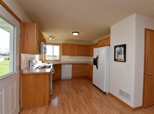 7393 149th St, Milaca, MN 56353