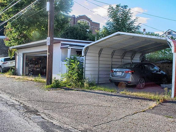 4th image of 222 West Ave