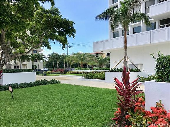 4th image of 700 Biltmore Way APT 904